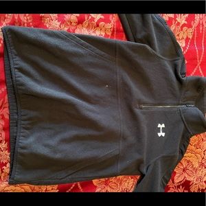 Youth Medium Under Armour Black Fleece Pull Over with Zip